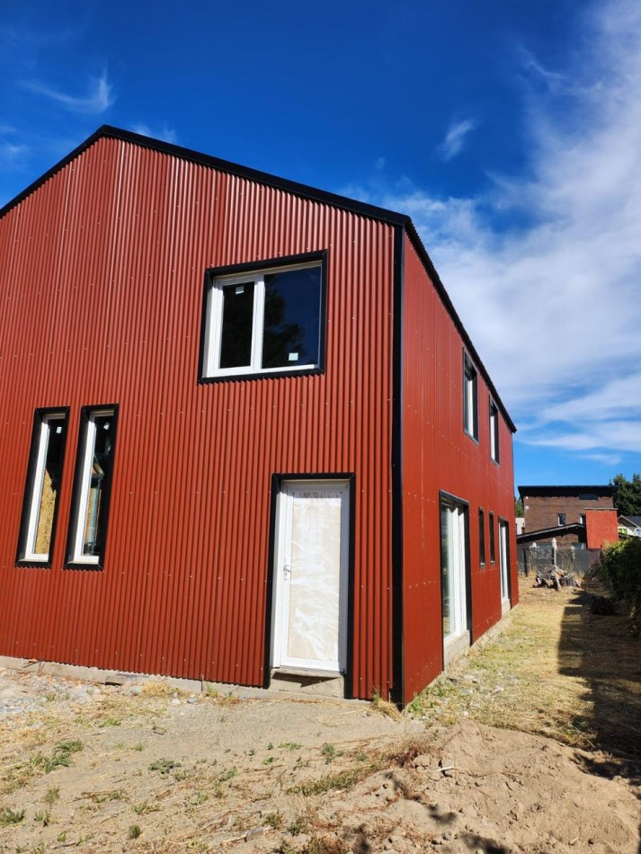 VENTA COMPLEJO DE 3 UNIDADES DUPLEX 