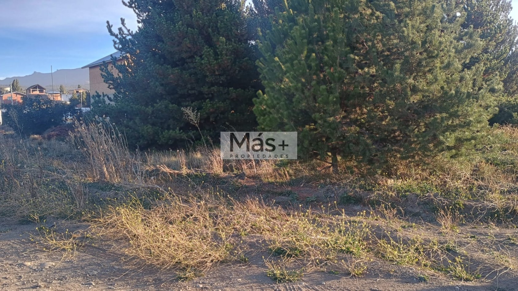 Venta lote en Las Victorias