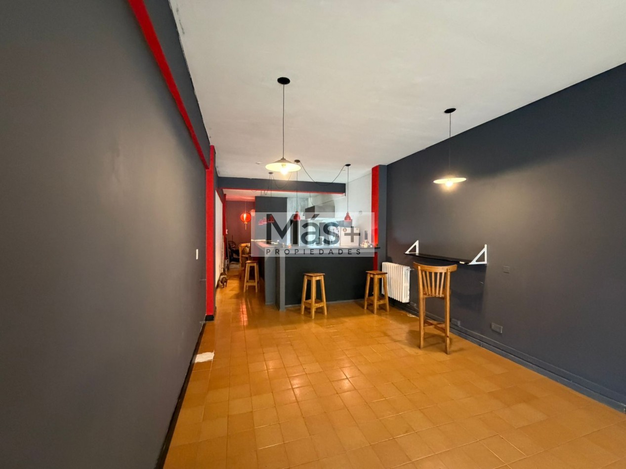 Venta local sobre Mitre 
